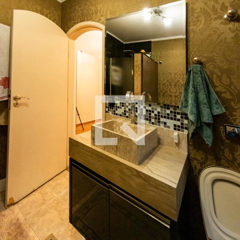 Casa para alugar com 150m², 3 quartos e 4 vagas Casa para alugar com 150m², 3 quartos e 4 vagasBanheiro suíte 2