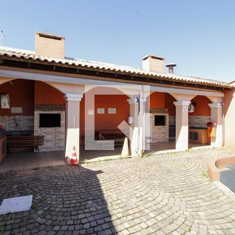 Casa de condomínio à venda com 80m², 3 quartos e 2 vagas Casa de condomínio à venda com 80m², 3 quartos e 2 vagasÁrea comum - Churrasqueira