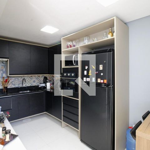 Casa de condomínio à venda com 80m², 3 quartos e 2 vagas Casa de condomínio à venda com 80m², 3 quartos e 2 vagasCozinha