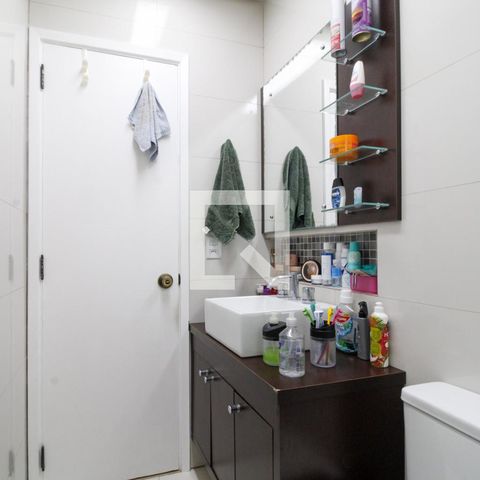 Casa de condomínio à venda com 80m², 3 quartos e 2 vagas Casa de condomínio à venda com 80m², 3 quartos e 2 vagasBanheiro