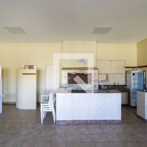 Casa de condomínio à venda com 80m², 3 quartos e 2 vagas Casa de condomínio à venda com 80m², 3 quartos e 2 vagasÁrea comum - Salão de festas