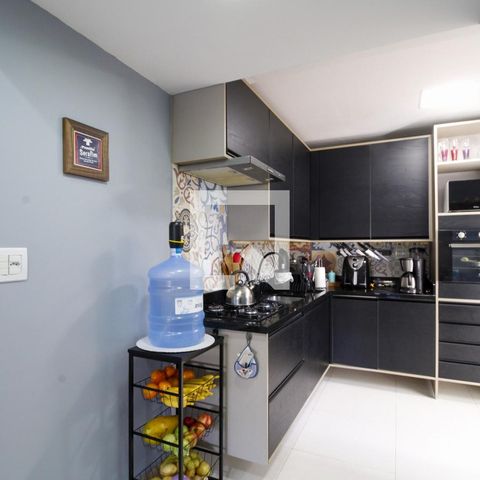 Casa de condomínio à venda com 80m², 3 quartos e 2 vagas Casa de condomínio à venda com 80m², 3 quartos e 2 vagasCozinha