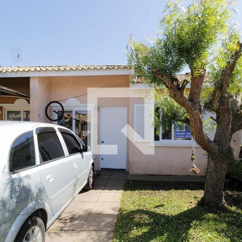 Casa de condomínio à venda com 80m², 3 quartos e 2 vagas Casa de condomínio à venda com 80m², 3 quartos e 2 vagasFachada