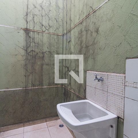 Casa à venda com 33m², 1 quarto e sem vagaÁrea de Serviço