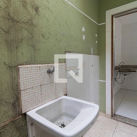 Casa à venda com 33m², 1 quarto e sem vagaÁrea de Serviço
