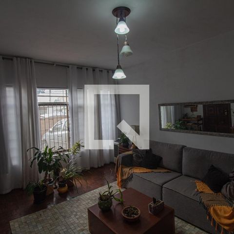 Casa para alugar com 213m², 3 quartos e 2 vagasSala