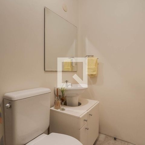 Apartamento à venda com 192m², 2 quartos e sem vaga Apartamento à venda com 192m², 2 quartos e sem vagaBanheiro 2