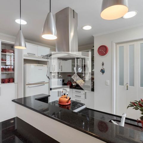 Apartamento à venda com 192m², 2 quartos e sem vaga Apartamento à venda com 192m², 2 quartos e sem vagaCozinha