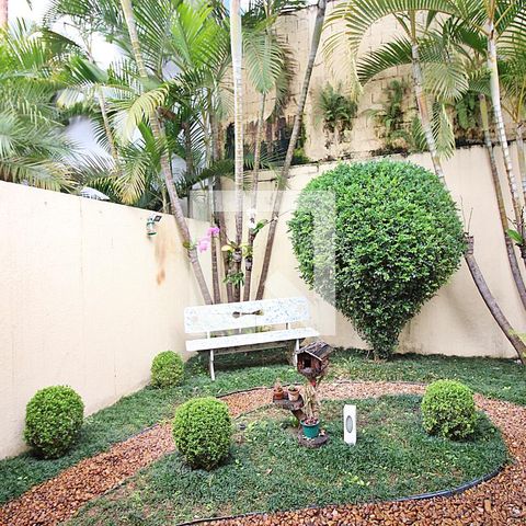 Casa à venda com 212m², 3 quartos e 4 vagasJardim