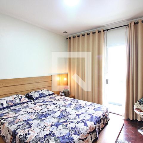 Casa à venda com 212m², 3 quartos e 4 vagasSuíte 1