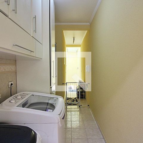 Casa à venda com 212m², 3 quartos e 4 vagasLavanderia