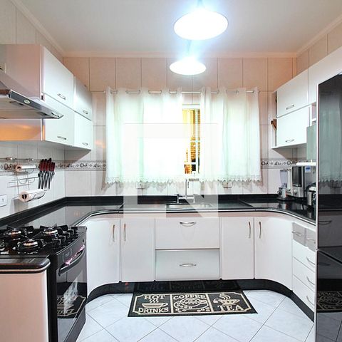 Casa à venda com 212m², 3 quartos e 4 vagasCozinha