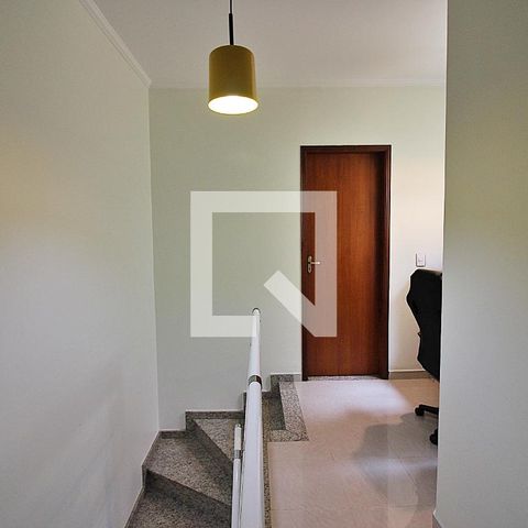 Casa à venda com 212m², 3 quartos e 4 vagasHall das Suítes