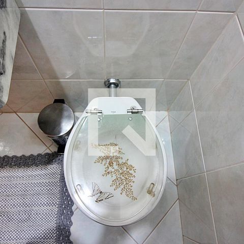 Casa à venda com 212m², 3 quartos e 4 vagasLavabo