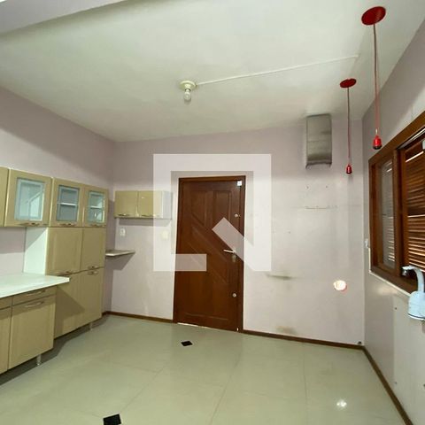 Casa à venda com 80m², 2 quartos e 1 vagaCozinha