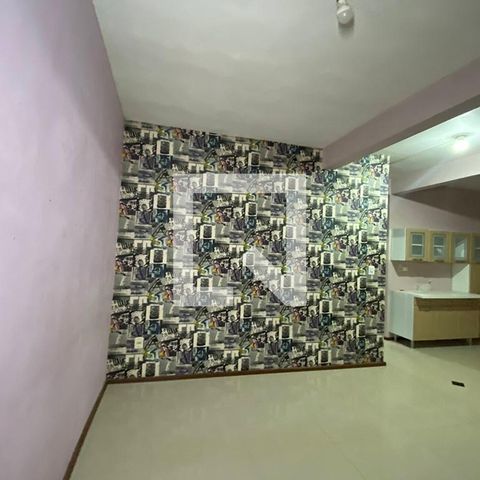 Casa à venda com 80m², 2 quartos e 1 vagaSala
