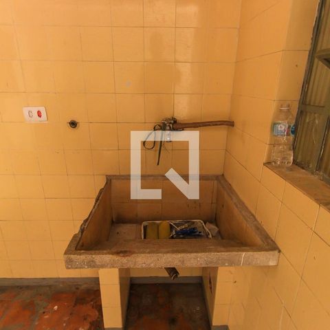 Casa à venda com 200m², 3 quartos e sem vagaÁrea de Serviço