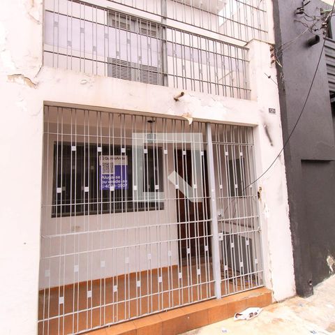 Casa à venda com 200m², 3 quartos e sem vagaFachada 