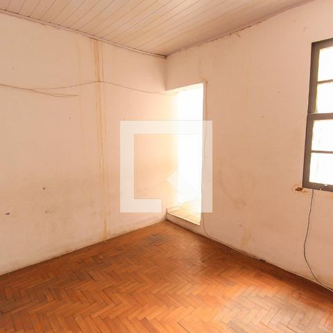Casa à venda com 200m², 3 quartos e sem vagaQuarto 