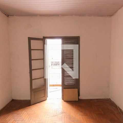 Casa à venda com 200m², 3 quartos e sem vagaQuarto 