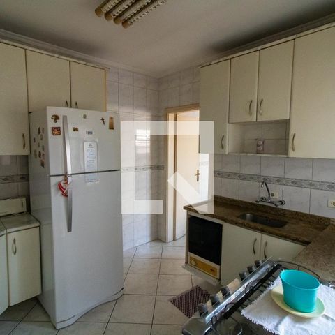 Casa à venda com 400m², 3 quartos e 8 vagas Casa à venda com 400m², 3 quartos e 8 vagasCozinha
