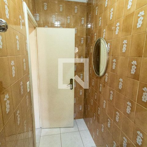 Casa à venda com 400m², 3 quartos e 8 vagas Casa à venda com 400m², 3 quartos e 8 vagasLavabo