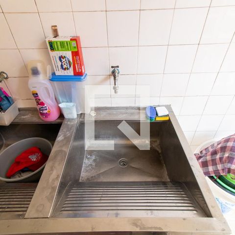 Casa à venda com 400m², 3 quartos e 8 vagas Casa à venda com 400m², 3 quartos e 8 vagasÁrea de Serviço