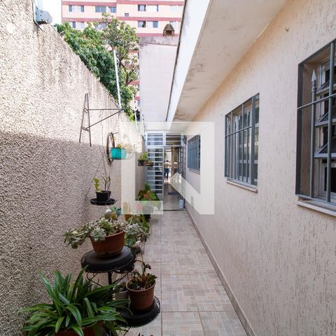 Casa à venda com 400m², 3 quartos e 8 vagas Casa à venda com 400m², 3 quartos e 8 vagasÁrea Externa