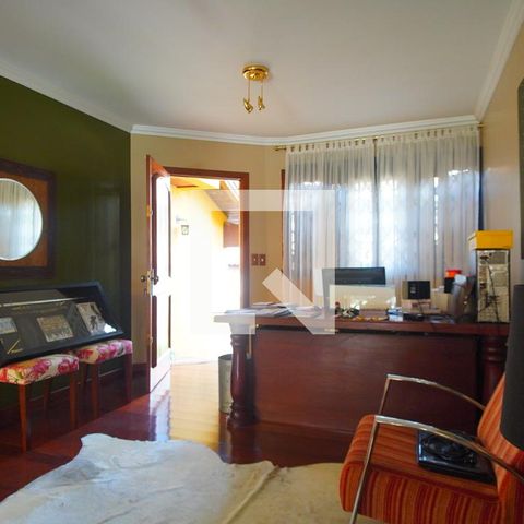Casa à venda com 220m², 4 quartos e 4 vagasSala 1