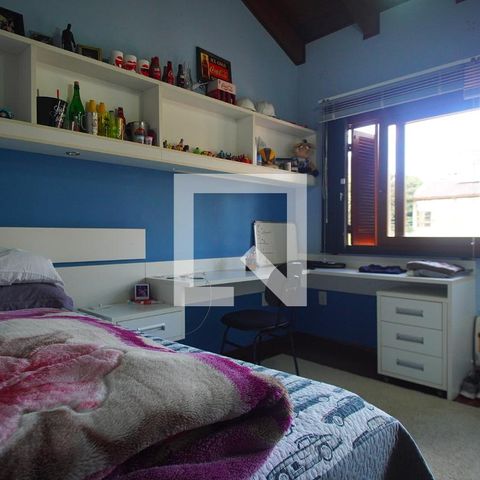 Casa à venda com 220m², 4 quartos e 4 vagasQuarto 1