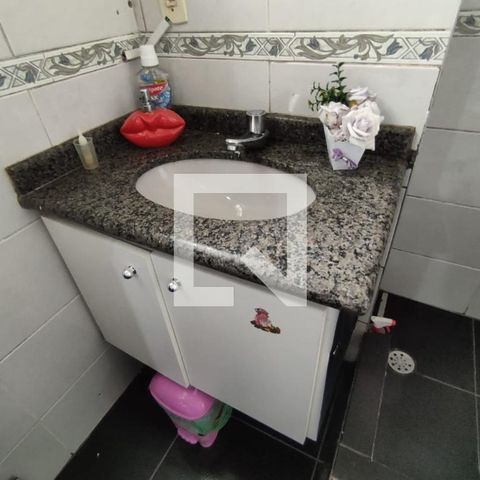 Casa à venda com 125m², 3 quartos e 2 vagas Casa à venda com 125m², 3 quartos e 2 vagasBanheiro Social