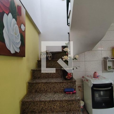 Casa à venda com 125m², 3 quartos e 2 vagas Casa à venda com 125m², 3 quartos e 2 vagasCozinha