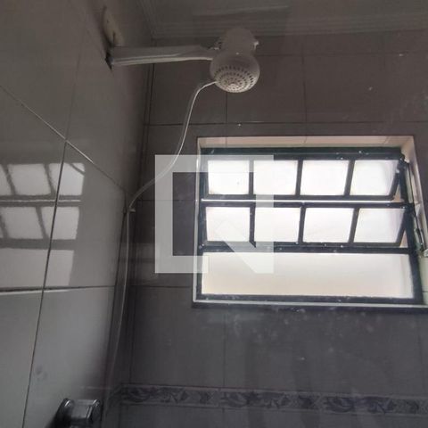 Casa à venda com 125m², 3 quartos e 2 vagas Casa à venda com 125m², 3 quartos e 2 vagasBanheiro da Suíte