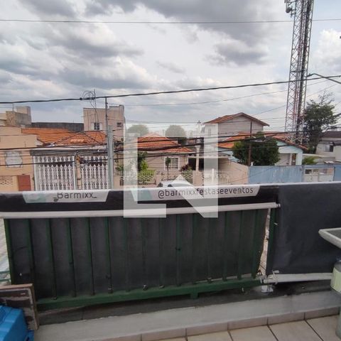 Casa à venda com 125m², 3 quartos e 2 vagas Casa à venda com 125m², 3 quartos e 2 vagasÁrea de Serviço