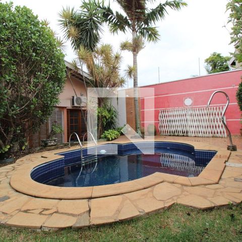 Casa à venda com 170m², 3 quartos e 1 vagaQuintal