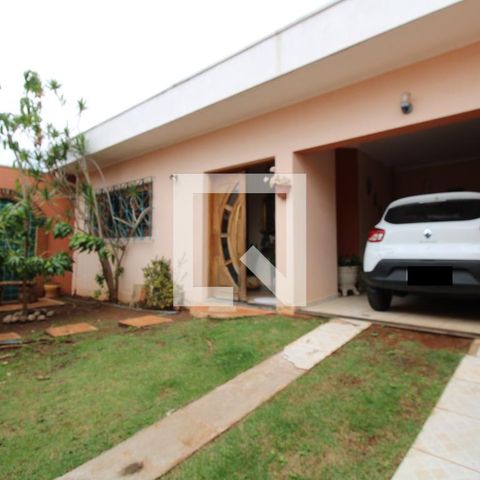 Casa à venda com 170m², 3 quartos e 1 vagaGaragem