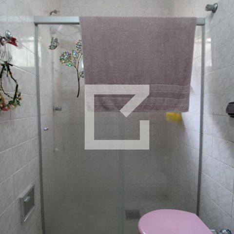 Casa à venda com 170m², 3 quartos e 1 vagaBanheiro da Suíte