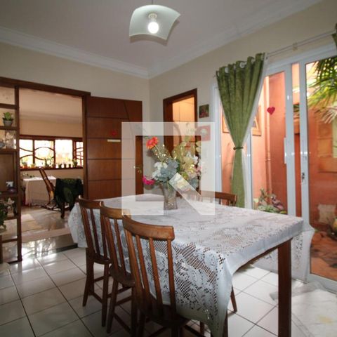 Casa à venda com 170m², 3 quartos e 1 vagaSala de Jantar