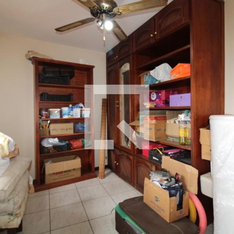 Casa à venda com 170m², 3 quartos e 1 vagaEdícula - Quarto