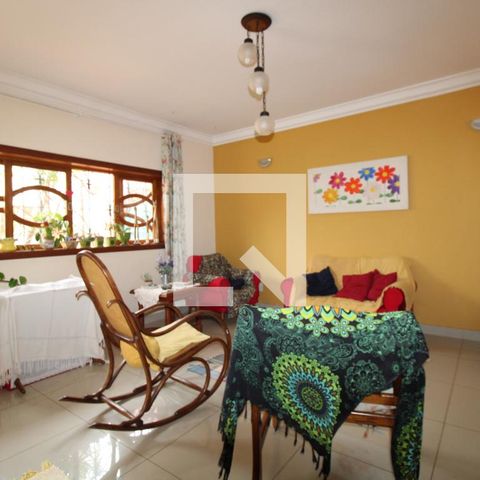 Casa à venda com 170m², 3 quartos e 1 vagaSala