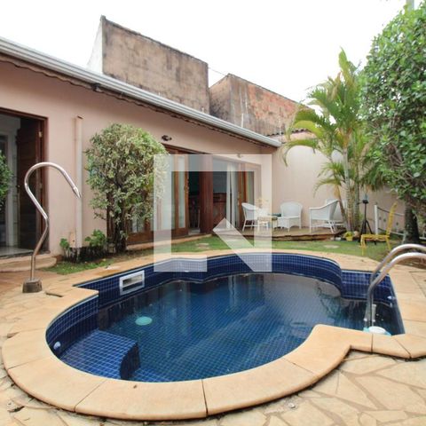 Casa à venda com 170m², 3 quartos e 1 vagaQuintal