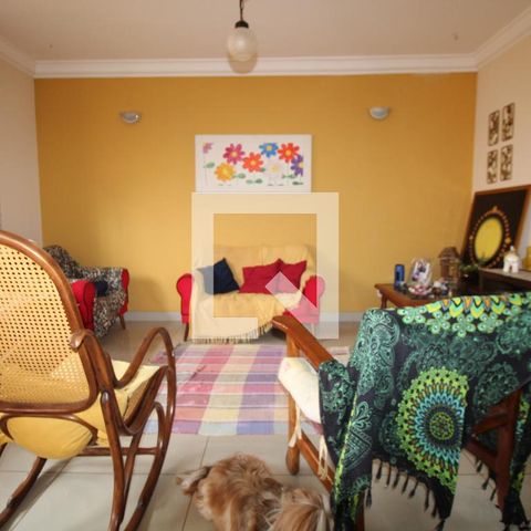 Casa à venda com 170m², 3 quartos e 1 vagaSala