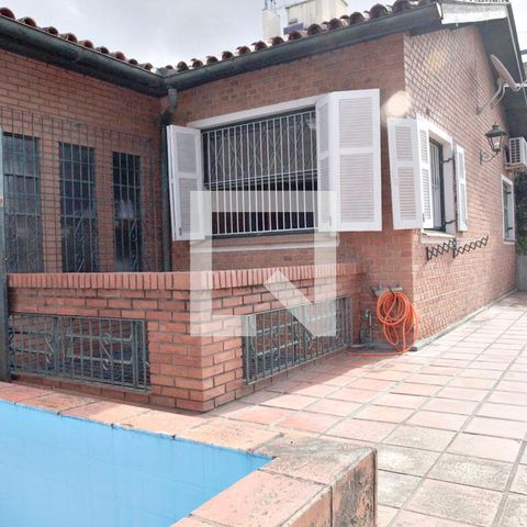 Casa para alugar com 385m², 4 quartos e 3 vagasÁrea Externa