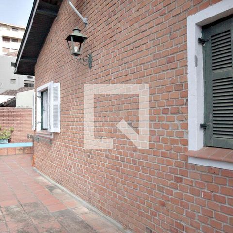 Casa para alugar com 385m², 4 quartos e 3 vagasÁrea Externa