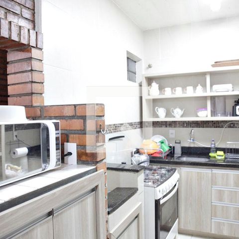 Casa para alugar com 385m², 4 quartos e 3 vagasCozinha
