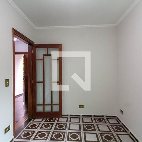 Apartamento à venda com 600m², 3 quartos e 4 vagas Apartamento à venda com 600m², 3 quartos e 4 vagasEscritório