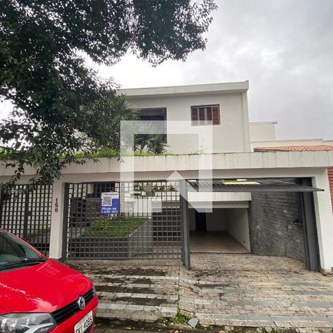 Apartamento à venda com 600m², 3 quartos e 4 vagas Apartamento à venda com 600m², 3 quartos e 4 vagasFachada