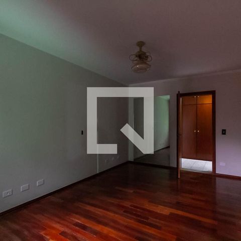 Apartamento à venda com 600m², 3 quartos e 4 vagas Apartamento à venda com 600m², 3 quartos e 4 vagasQuarto 2