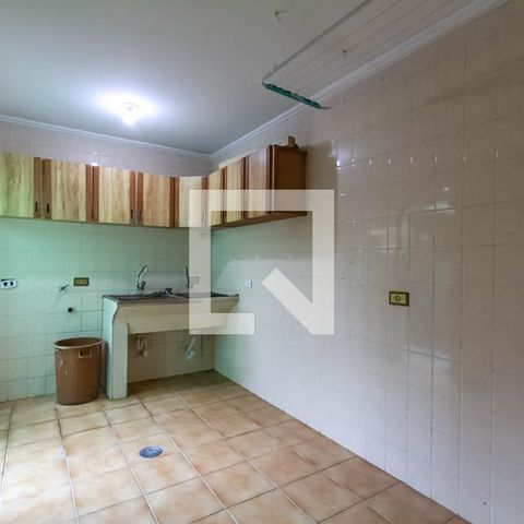 Apartamento à venda com 600m², 3 quartos e 4 vagas Apartamento à venda com 600m², 3 quartos e 4 vagasÁrea de serviço