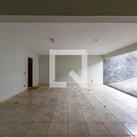 Apartamento à venda com 600m², 3 quartos e 4 vagas Apartamento à venda com 600m², 3 quartos e 4 vagasGaragem